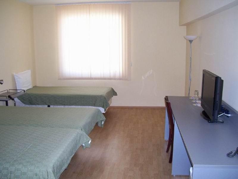 Atm Center Hotel Σόφια Δωμάτιο φωτογραφία